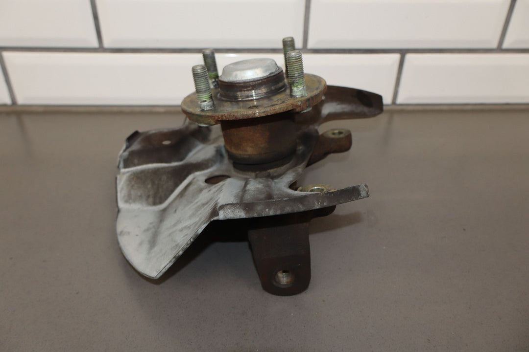 1990 - 1994 Mazda Miata NA (W/O ABS) Right Passenger Front Spindle Knuckle Hub