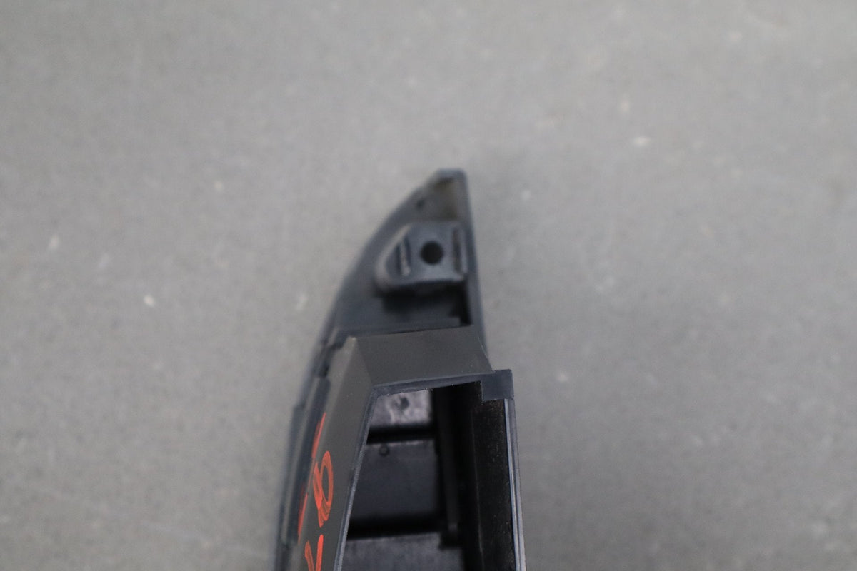 1990-1996 Chevrolet Corvette C4 - Left Dash Air Vent 10161885