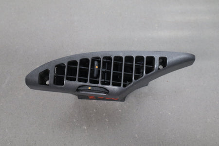 1990-1996 Chevrolet Corvette C4 - Left Dash Air Vent 10161885
