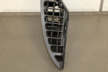 1990-1996 Chevrolet Corvette C4 - Left Dash Air Vent 10161885