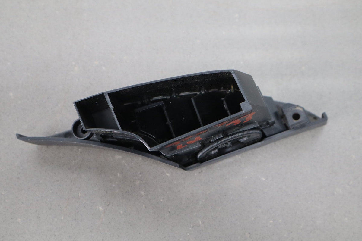 1990-1996 Chevrolet Corvette C4 - Left Dash Air Vent 10161885
