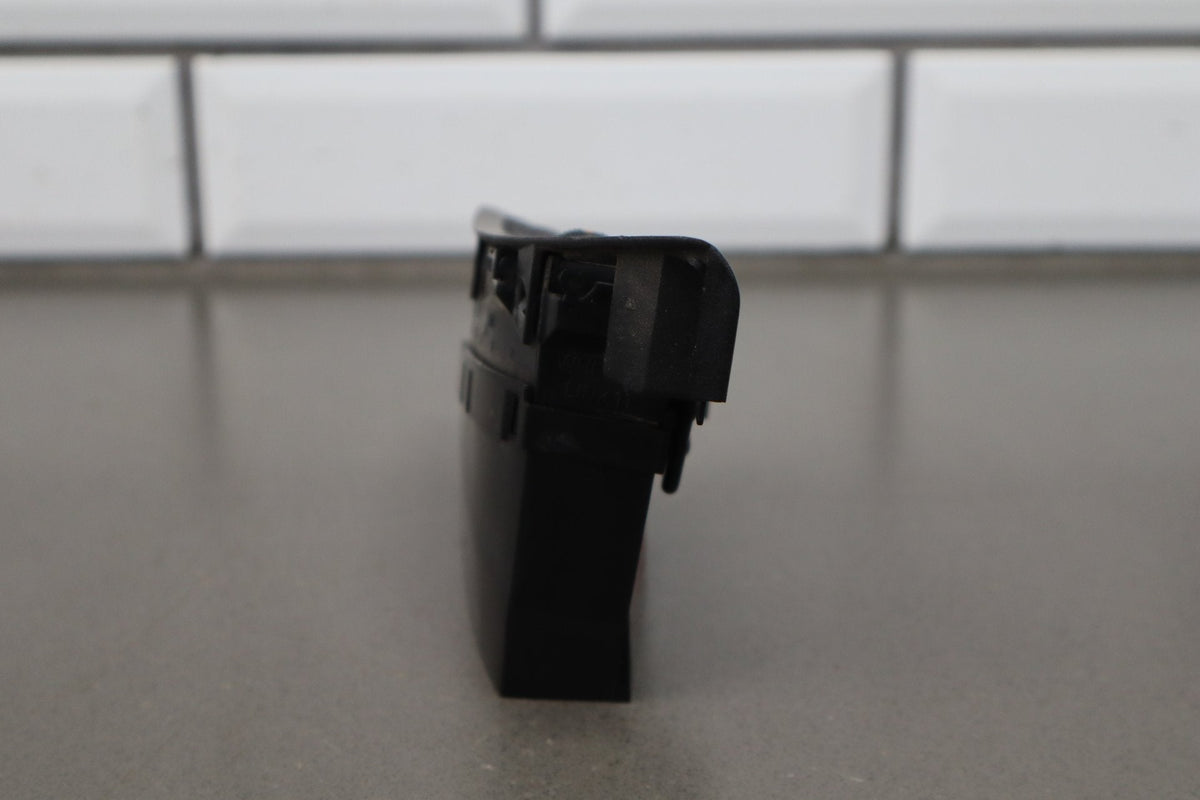 1990-1996 Chevrolet Corvette C4 - Left Dash Air Vent 10161885
