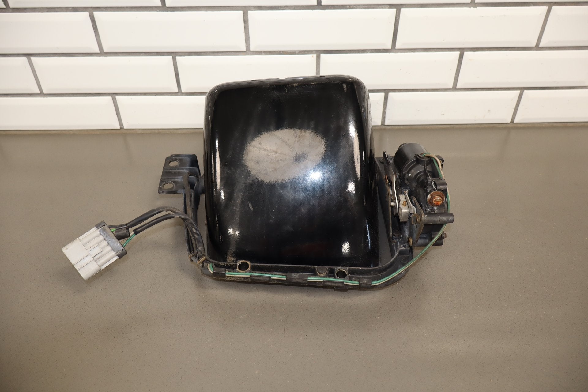 1990-1996 Chevrolet Corvette C4 Left Headlamp