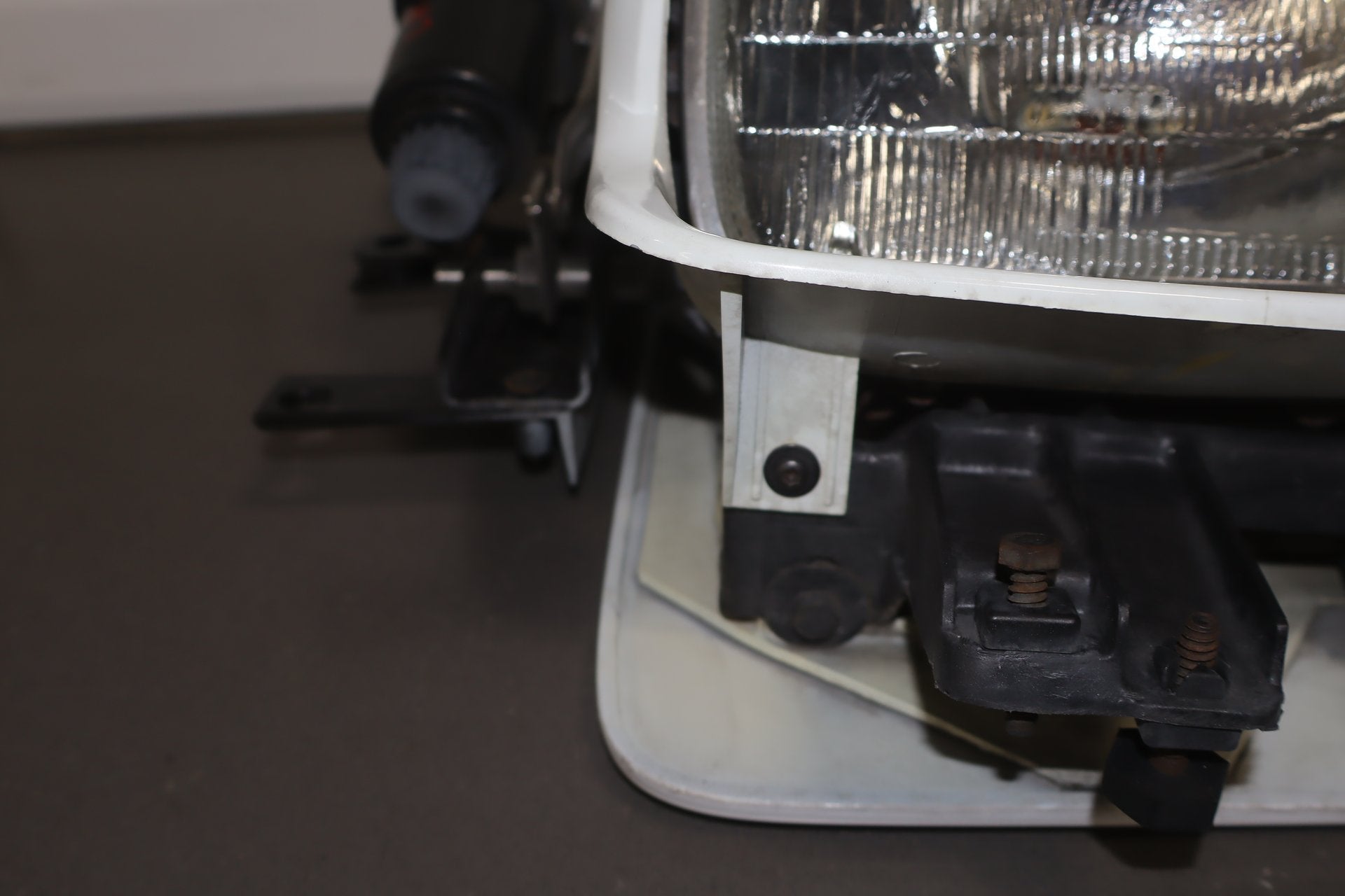 1990-1996 Chevrolet Corvette C4 Left Headlamp Artic White