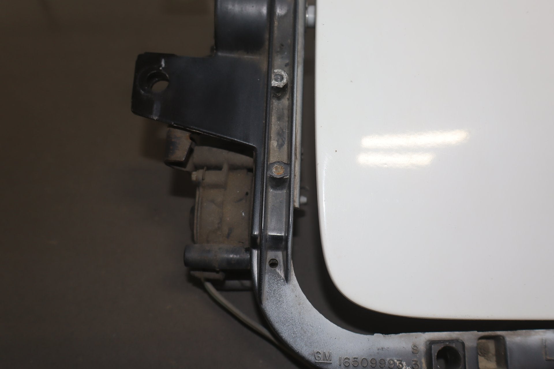 1990-1996 Chevrolet Corvette C4 Left Headlamp Artic White
