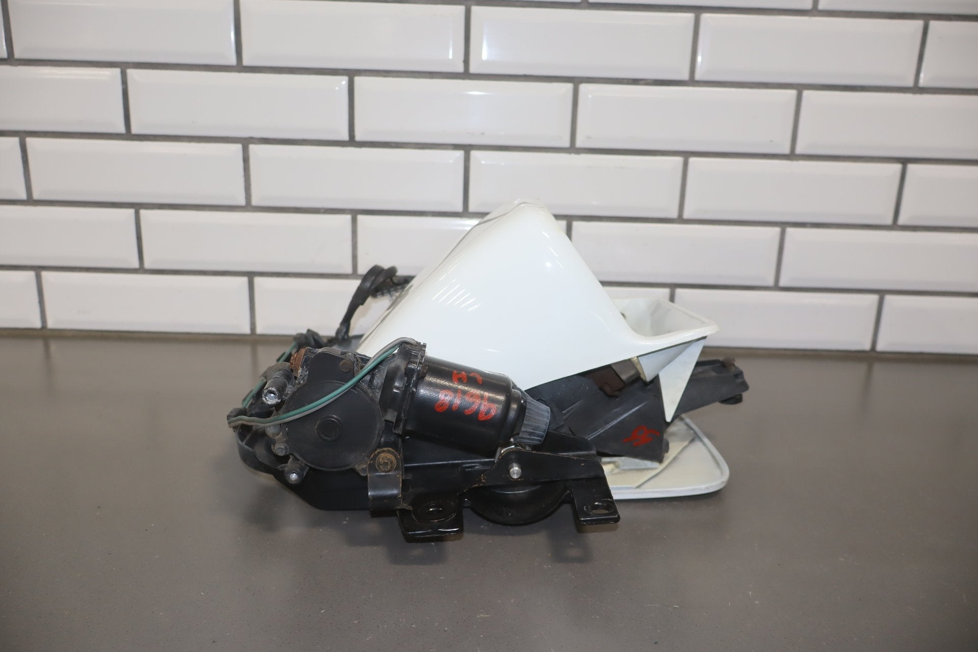 1990-1996 Chevrolet Corvette C4 Left Headlamp Artic White