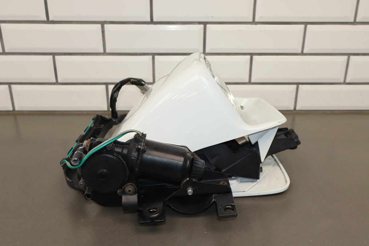 1990-1996 Chevrolet Corvette C4 Left Headlamp W/ Motor Artic White