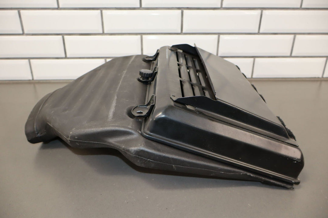 1990 - 1996 Chevrolet Corvette C4 LT1 / L98 - Air Cleaner