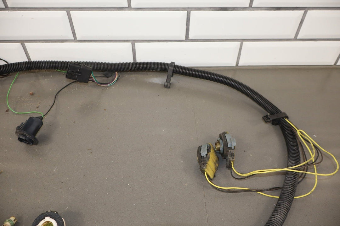 1990 - 1996 Chevrolet Corvette C4 - Tail Lamp Wiring Harness