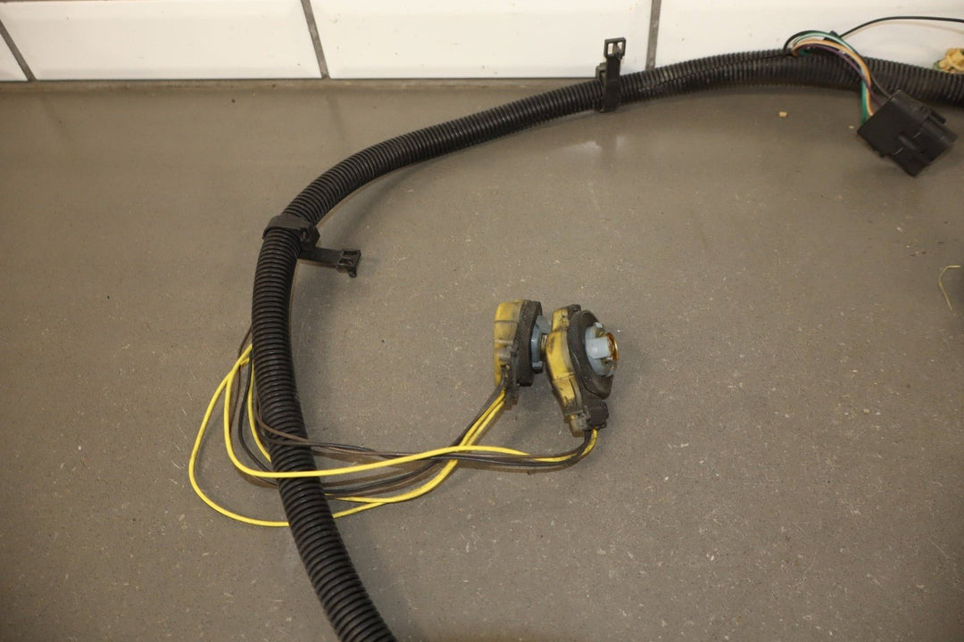 1990 - 1996 Chevrolet Corvette C4 - Tail Lamp Wiring Harness