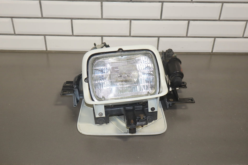 1990-1996 Chevrolet Corvette Right Headlamp 16516134 OEM