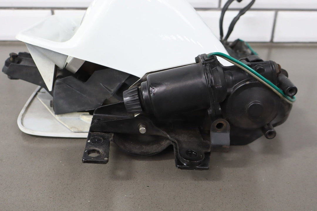 1990 - 1996 Chevrolet Corvette Right Headlight W/Motor & Cap 16516134 OEM