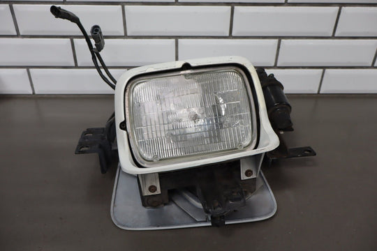 1990 - 1996 Chevrolet Corvette Right Headlight W/Motor & Cap 16516134 OEM