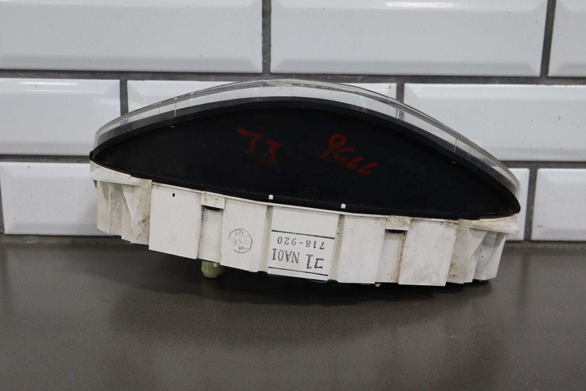 1990-1996 Mazda MX-5 Miata Speedometer NA0155471B 144999 Miles