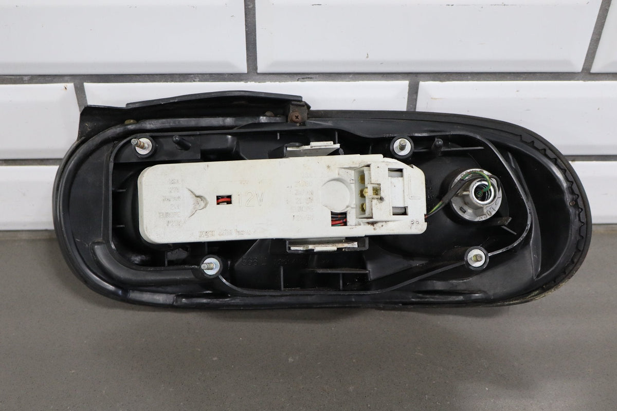 1990-1997 Mazda MX-5 Miata Left Tail Light NA0151170B OEM