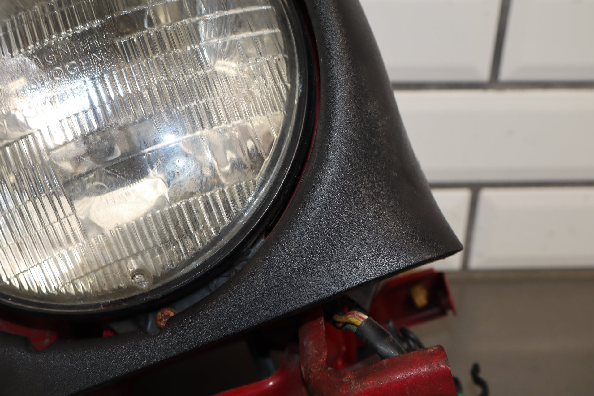 1990-1997 Mazda MX-5 Miata NA Right Headlamp Classic Red