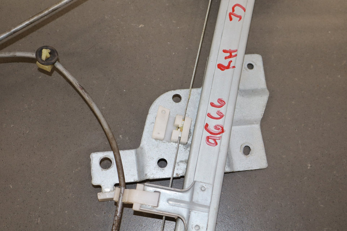 1990-1997 Mazda MX-5 Miata Right Front Door Regulator NA0258560L OEM