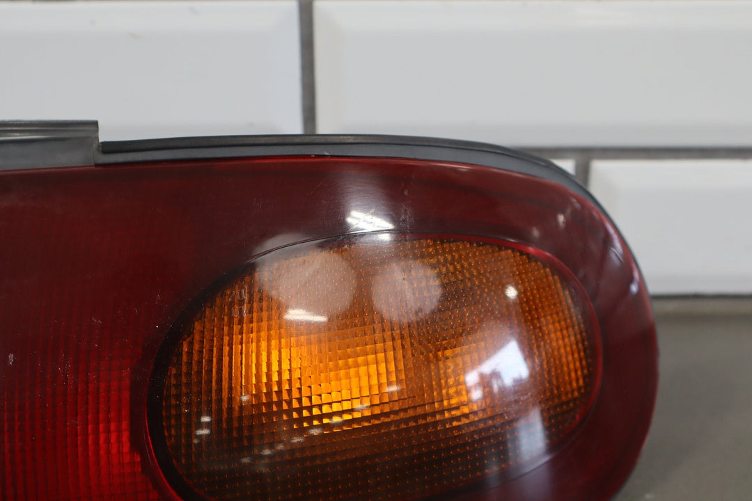 1990 - 1997 Mazda MX - 5 Miata Right Tail Light NA0151170B OEM