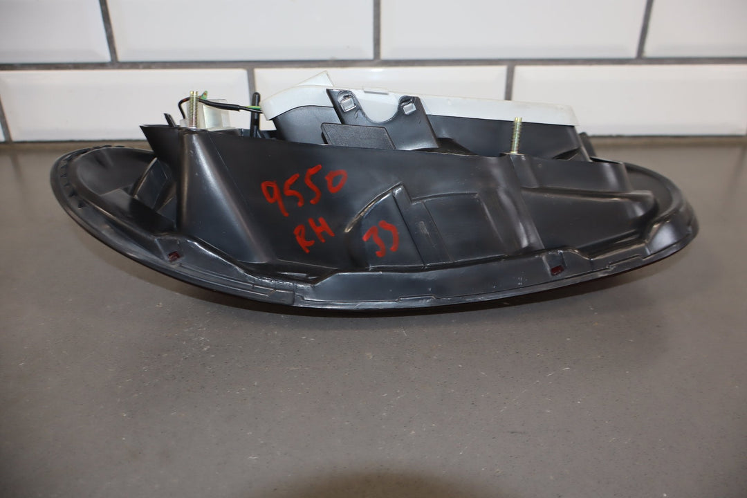 1990 - 1997 Mazda MX - 5 Miata Right Tail Light NA0151170B OEM