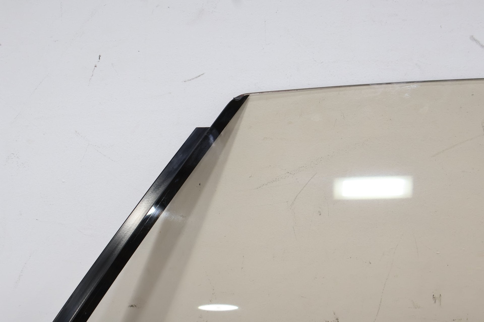 1990 Cadillac Allante- FRONT DOOR GLASS/WINDOW