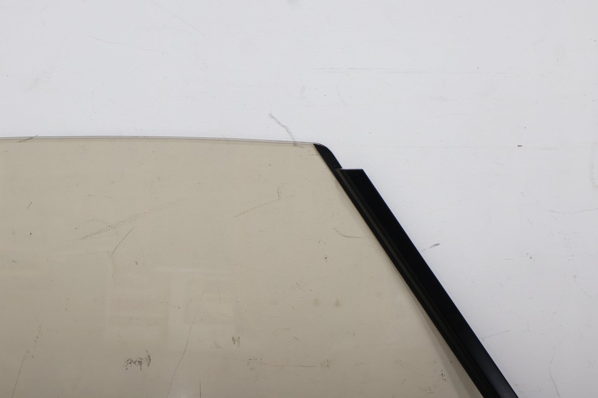 1990 Cadillac Allante- FRONT DOOR GLASS/WINDOW