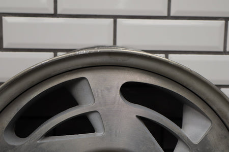 1990 Chevrolet Corvette C4 Left 17x9.5 OEM Wheel