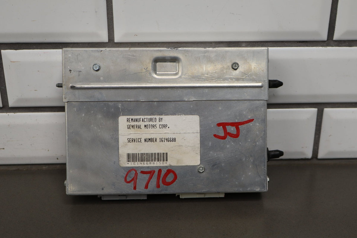 1990 Chevrolet Corvette Chassis Computer 88999228 OEM