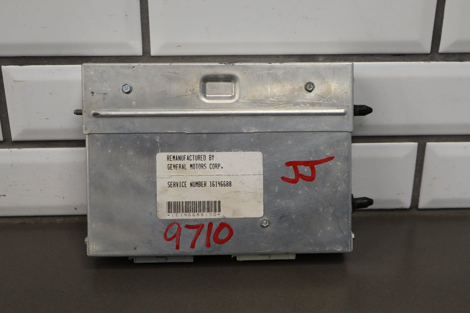 1990 Chevrolet Corvette Chassis Computer 88999228 OEM