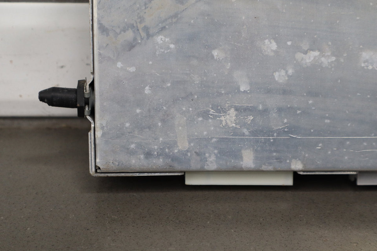 1990 Chevrolet Corvette Chassis Computer 88999228 OEM