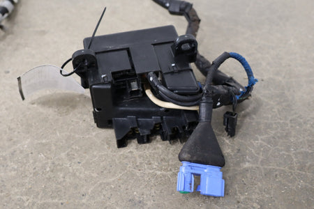 1990 Mazda MX-5 Miata NA 1.6L Engine Fuse Box