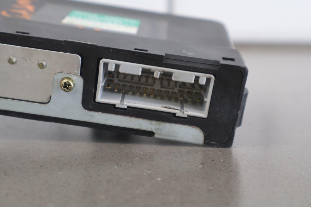 1991 - 1992 Toyota Land Cruiser Cruise Control Module OEM