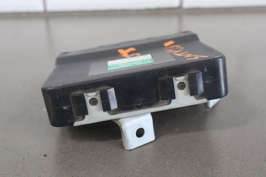 1991 - 1992 Toyota Land Cruiser Cruise Control Module OEM