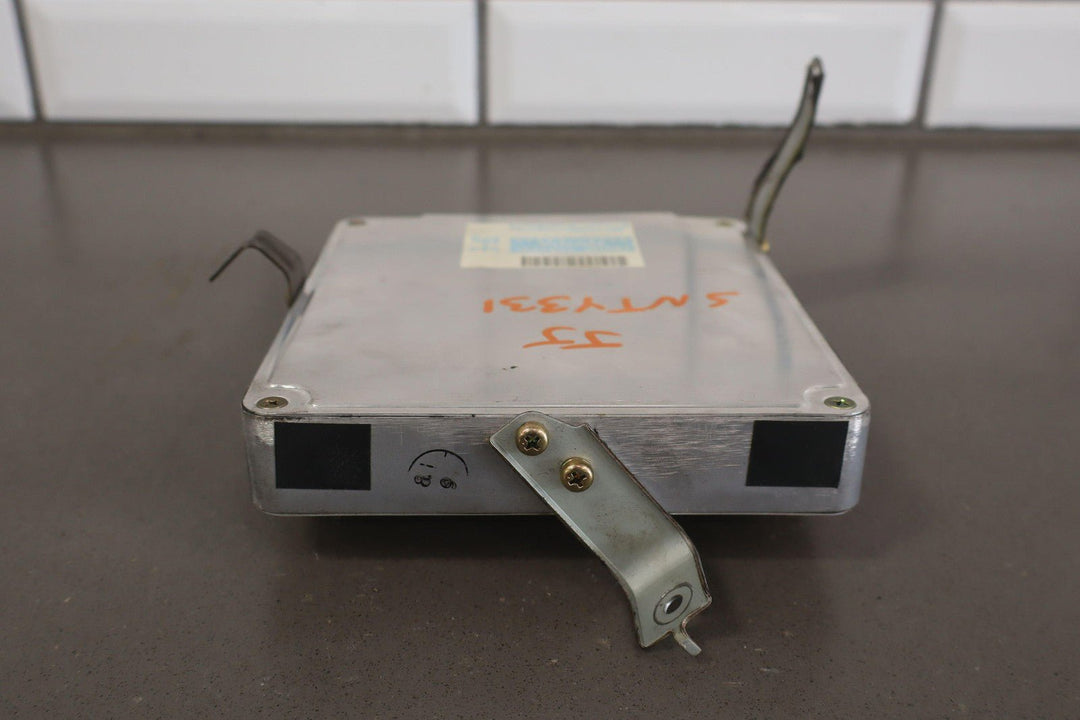 1991 - 1992 Toyota Land Cruiser Engine Control Module ECU ECM
