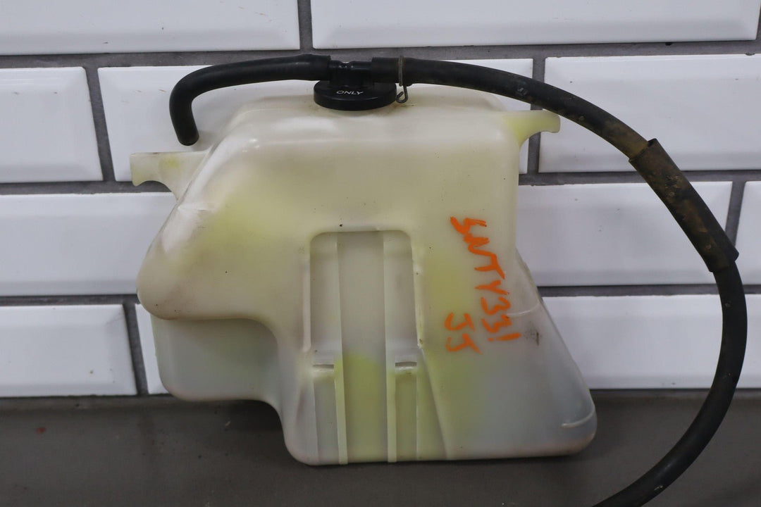 1991 - 1992 Toyota Land Cruiser FJ80 4.0L Engine Coolant Recovery Bottle W/ Cap