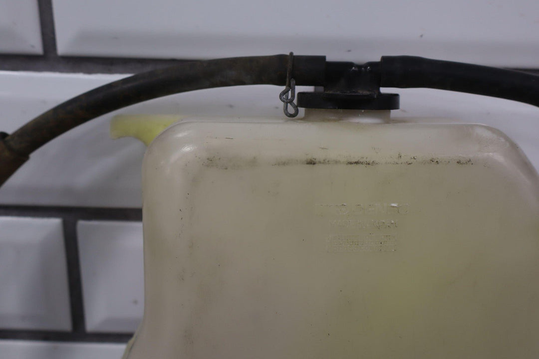 1991 - 1992 Toyota Land Cruiser FJ80 4.0L Engine Coolant Recovery Bottle W/ Cap