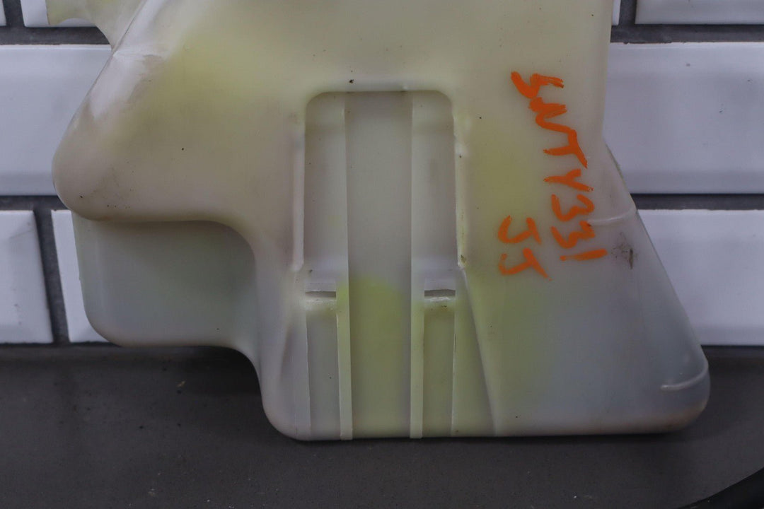 1991 - 1992 Toyota Land Cruiser FJ80 4.0L Engine Coolant Recovery Bottle W/ Cap