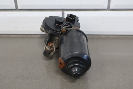 1991-1992 Toyota Land Cruiser FJ80 Front Wiper Motor