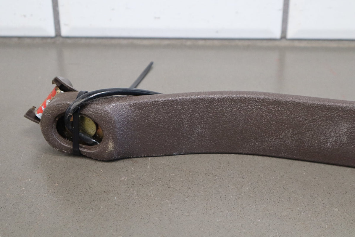 1991-1992 Toyota Land Cruiser FJ80 LH Front Seat Belt Buckle