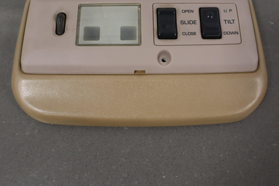 1991 - 1992 Toyota Land Cruiser FJ80 Overhead Roof Console W/ Sunroof Switches