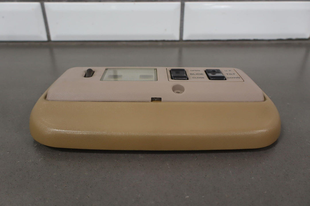 1991 - 1992 Toyota Land Cruiser FJ80 Overhead Roof Console W/ Sunroof Switches