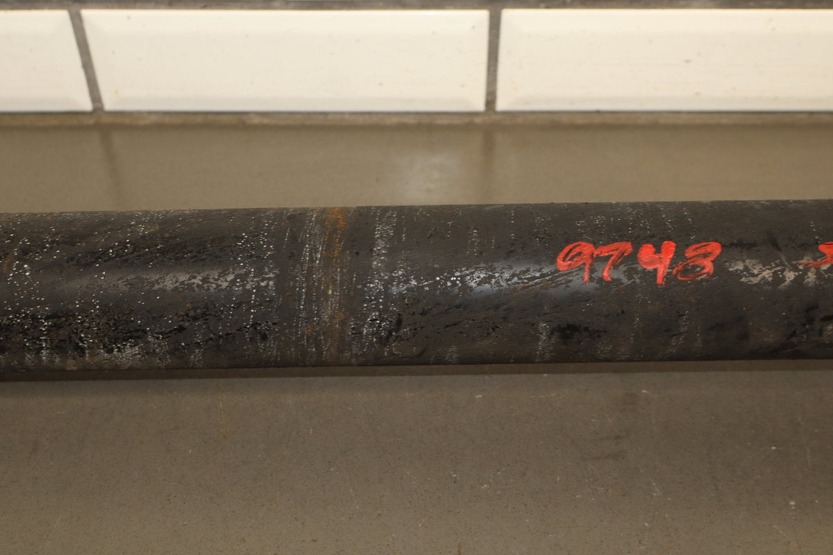 1991-1992 Toyota Land Cruiser FJ80 Rear Drive Shaft 37110-60460 OEM