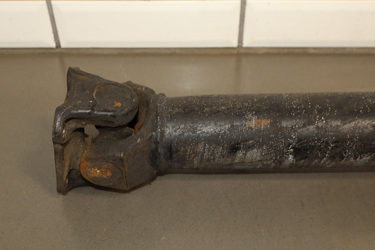 1991-1992 Toyota Land Cruiser FJ80 Rear Drive Shaft 37110-60460 OEM