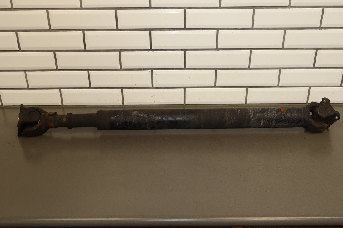 1991-1992 Toyota Land Cruiser FJ80 Rear Drive Shaft 37110-60460 OEM