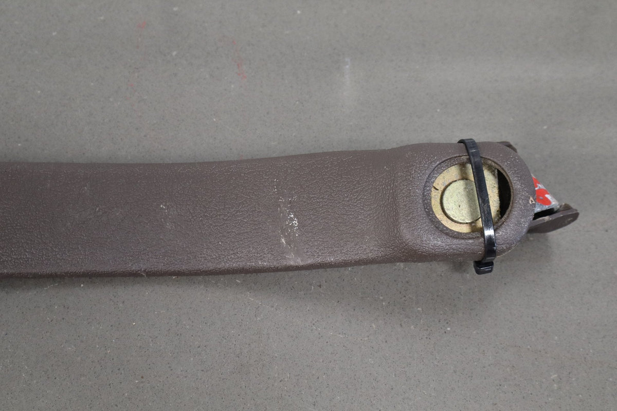 1991-1992 Toyota Land Cruiser FJ80 RH Front Seat Belt Buckle