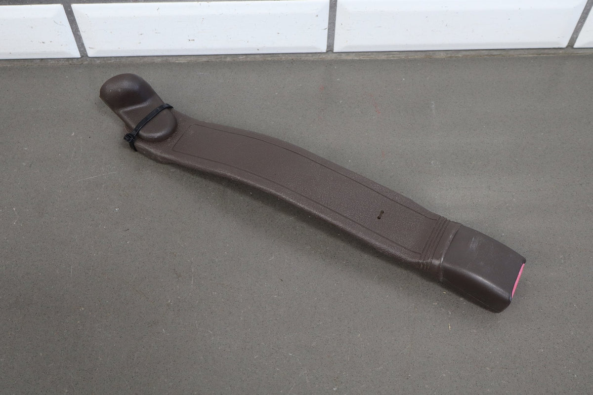 1991-1992 Toyota Land Cruiser FJ80 RH Front Seat Belt Buckle
