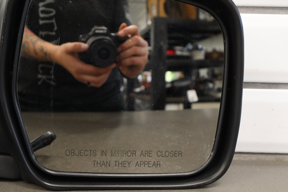 1991-1992 Toyota Land Cruiser Right Door Mirror 879106019002
