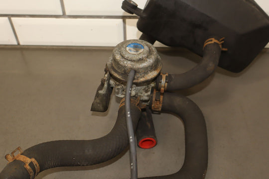 1991 - 1992 Toyota LandCruiser Idle Air Control / Air Switch Valve Reservoir Hoses