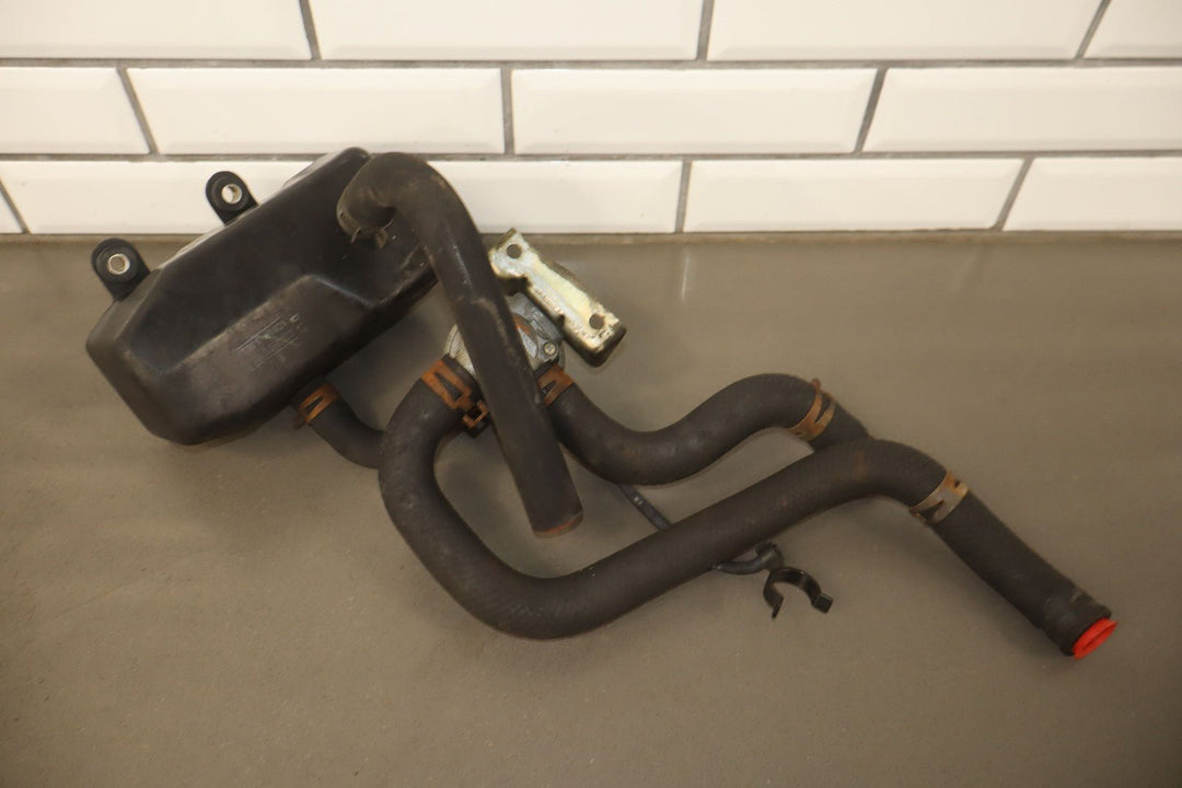 1991 - 1992 Toyota LandCruiser Idle Air Control / Air Switch Valve Reservoir Hoses