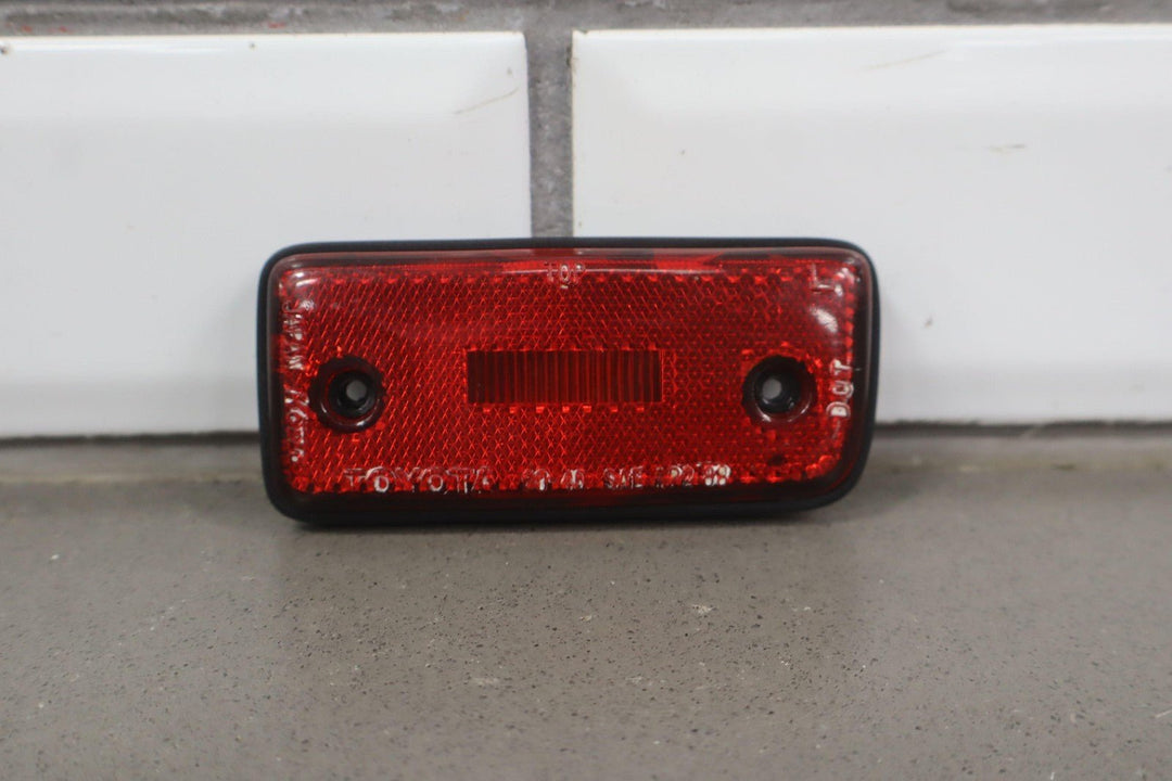 1991 - 1992 Toyota LandCruiser Left Driver Rear Marker Light