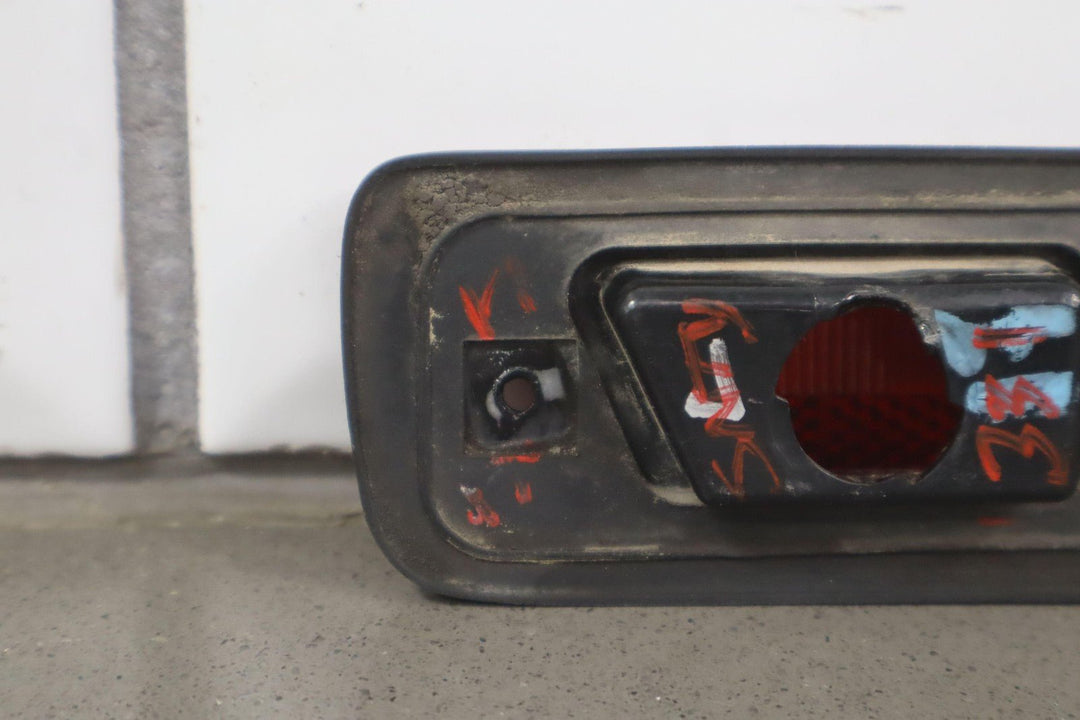 1991 - 1992 Toyota LandCruiser Left Driver Rear Marker Light